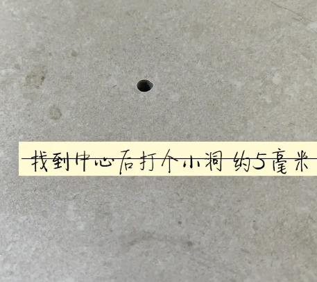 东昌府瓷砖空鼓维修公司专业解答在瓷砖铺贴过程中，如果砂料搅拌不均匀，将会带来以下问题